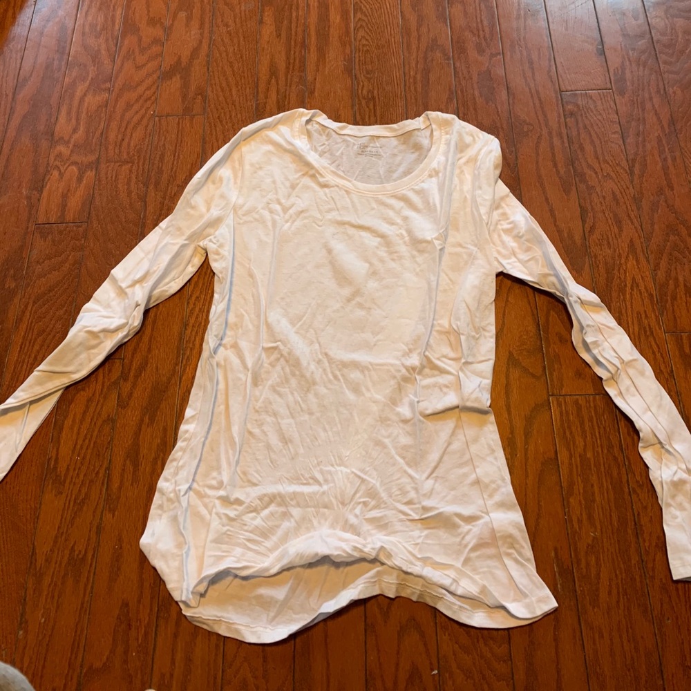 Long sleeve tees